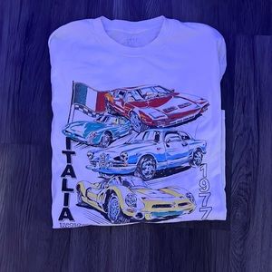 Long sleeve graphic car tee